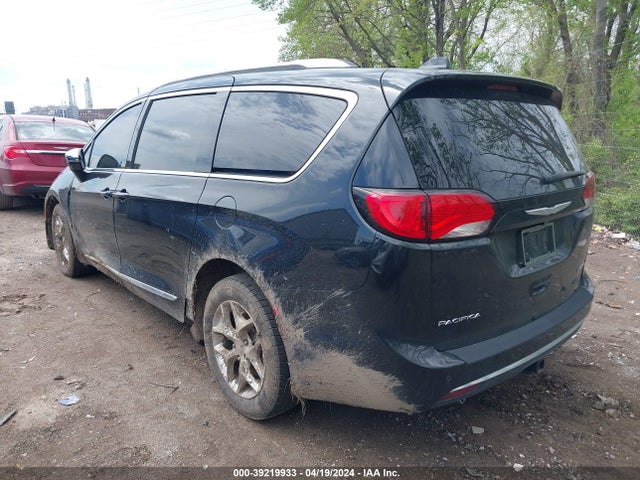 2C4RC1GG7JR108565 Chrysler Pacifica Limited