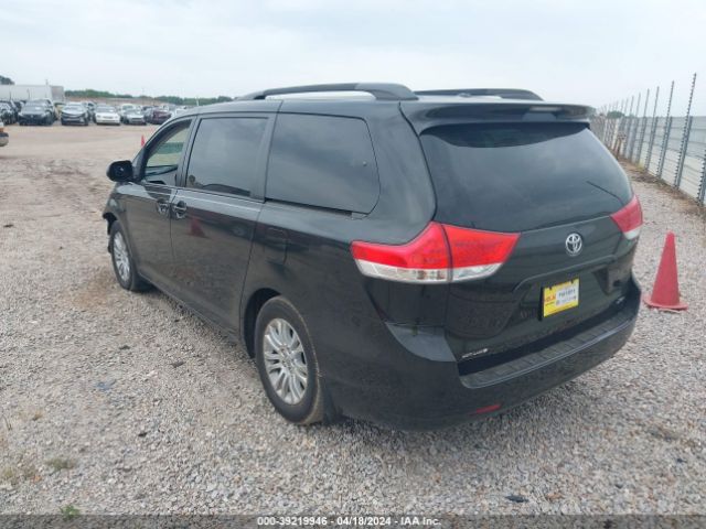 5TDYK3DC7ES474762 Toyota Sienna Xle V6 8 Passenger
