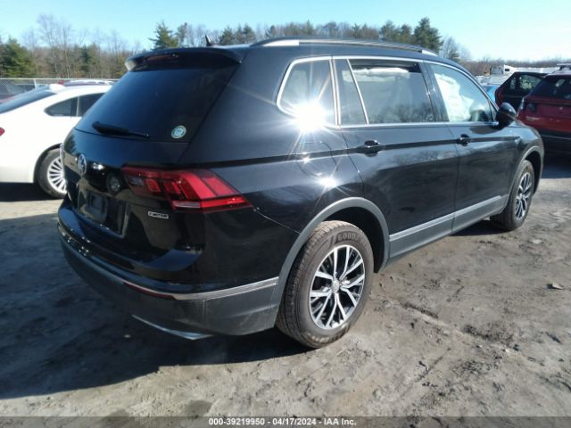 3VV2B7AX7LM080990 Volkswagen Tiguan 2.0t Se/2.0t Se R-line Black/2.0t Sel
