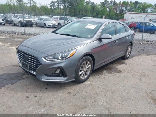 Hyundai SONATA SE 2018 5NPE24AF4JH651985 Image 2