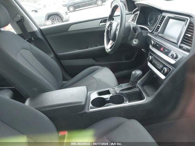 Hyundai SONATA SE 2018 5NPE24AF4JH651985 Image 5