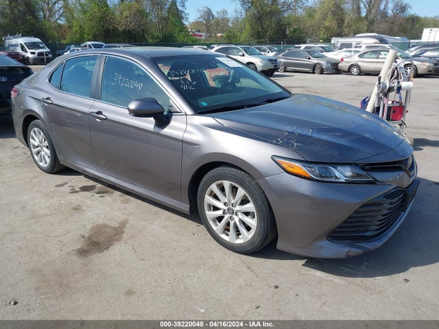 2019 4T1B11HK3KU753949 main image