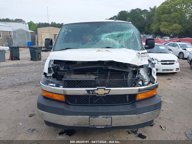 1GAWGFFG9H1126479 Chevrolet Express 2500 Lt