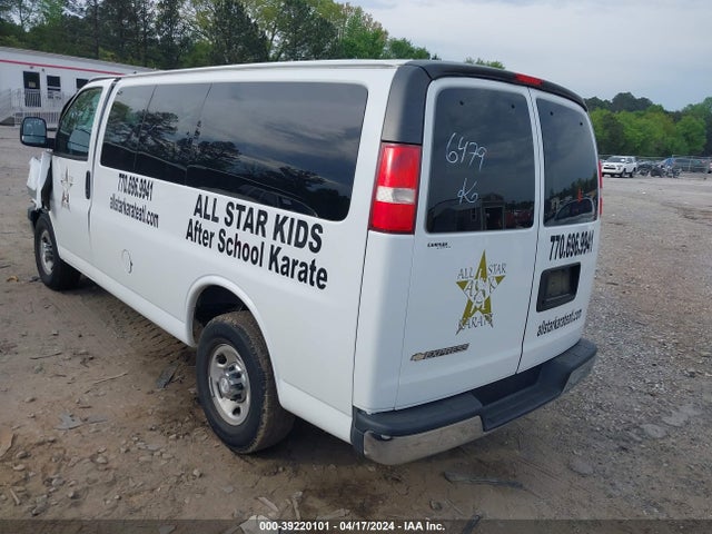 1GAWGFFG9H1126479 Chevrolet Express 2500 Lt