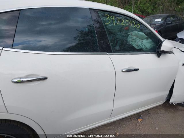 ZN661YUM2PX437243 Maserati Levante Modena