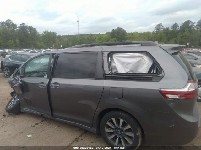 5TDDZ3DC3JS208711 Toyota Sienna Limited 7 Passenger