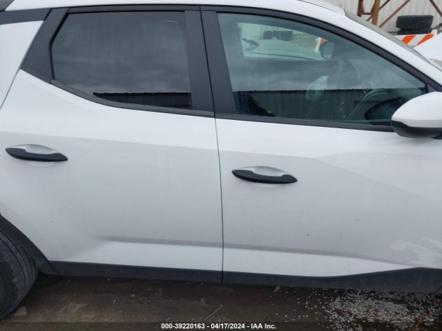 5NTJA4AE0NH022501 Hyundai Santa Cruz Se