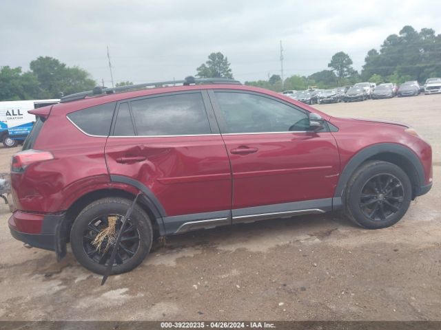 2T3RFREVXJW827533 Toyota Rav4 Adventure