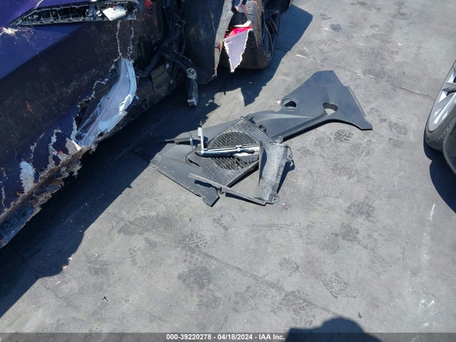 2022 Chevrolet Corvette Stingray Rwd  3lt მანქანა იყიდება აუქციონზე, vin: 1G1YC2D47N5106581, აუქციონის ნომერი: 39220278