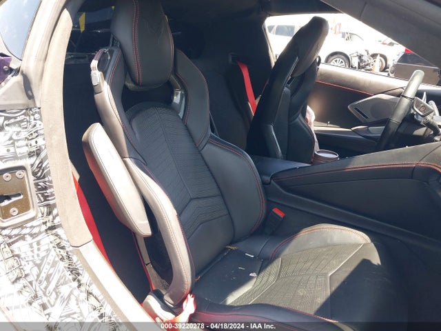 2022 Chevrolet Corvette Stingray Rwd  3lt მანქანა იყიდება აუქციონზე, vin: 1G1YC2D47N5106581, აუქციონის ნომერი: 39220278