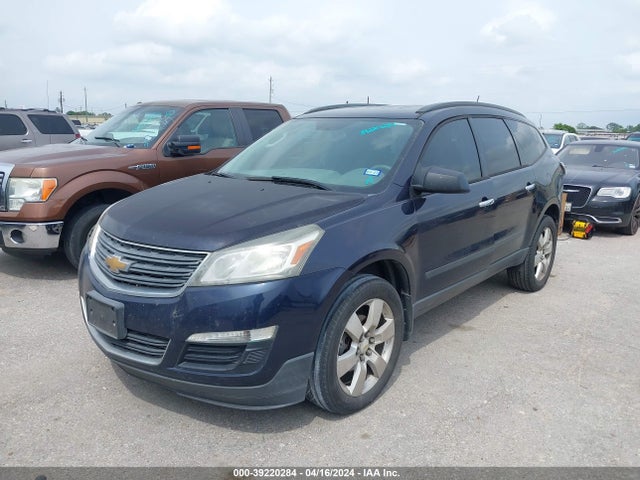 Chevrolet Traverse Ls 2015 1GNKRFEDXFJ341753 Image 2