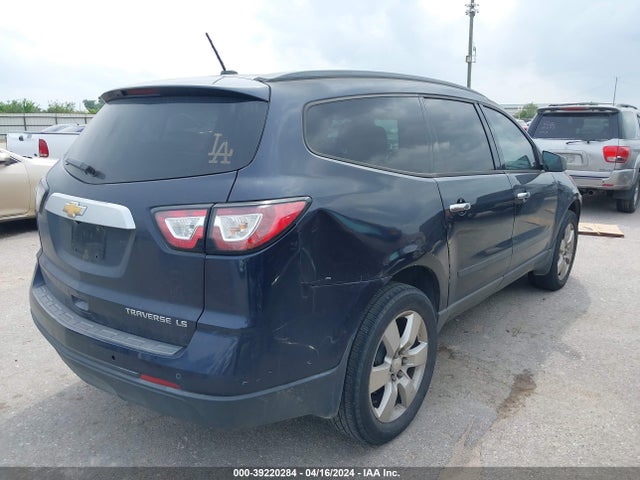 Chevrolet Traverse Ls 2015 1GNKRFEDXFJ341753 Image 4