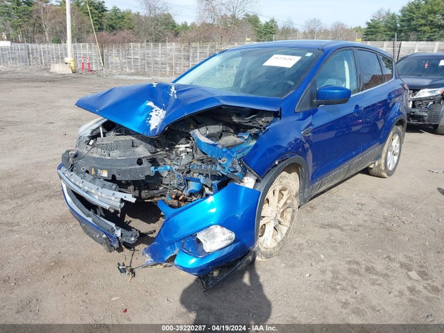 Ford ESCAPE SE 2017 1FMCU9GD4HUE11416 Image 2
