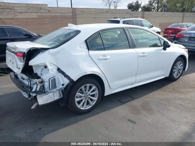 Toyota Corolla Hybrid Le 2024 JTDBCMFE7R3040811 Image 4
