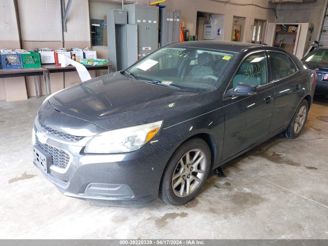 Chevrolet MALIBU 1LT 2015 1G11C5SL0FF134635 Image 2