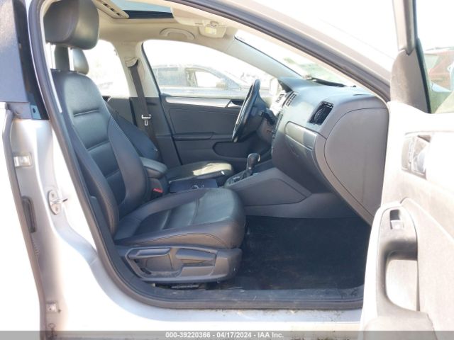 3VWD67AJ5GM316062 Volkswagen Jetta 1.4t Se