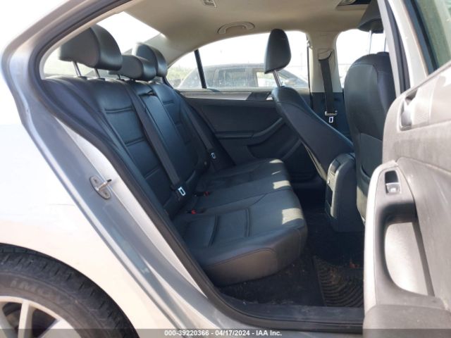 3VWD67AJ5GM316062 Volkswagen Jetta 1.4t Se