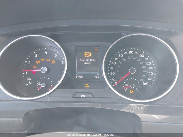 3VV1B7AX9KM009218 Volkswagen Tiguan 2.0t S