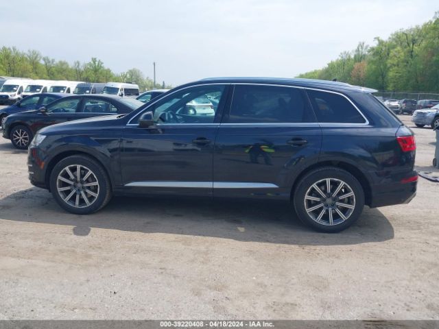 WA1LAAF79HD025692 Audi Q7 3.0t Premium