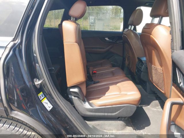 WA1LAAF79HD025692 Audi Q7 3.0t Premium