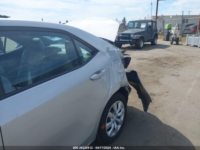 Toyota COROLLA LE 2016 5YFBURHE3GP448119 Image 20