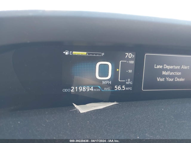 Toyota Prius Three 2016 JTDKARFU5G3005384 Image 15