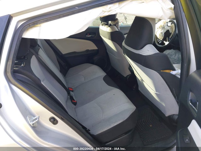 Toyota Prius Three 2016 JTDKARFU5G3005384 Image 8