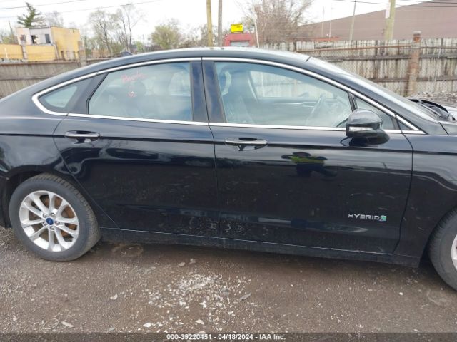 3FA6P0MU3KR197466 Ford Fusion Hybrid Sel