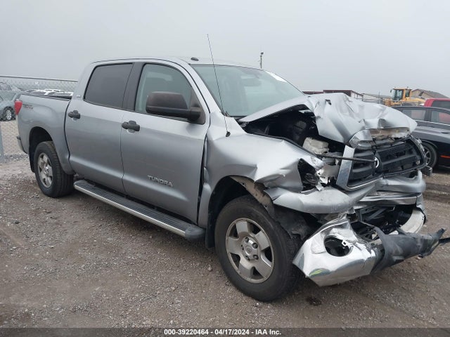 39220464 :رقم المزاد ، 5TFEM5F14BX022858 vin ، 2011 Toyota Tundra Grade 4.6l V8 مزاد بيع