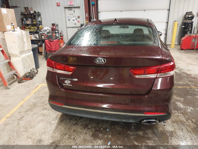 KIA Optima Lx 2018 5XXGT4L30JG201397 Image 16
