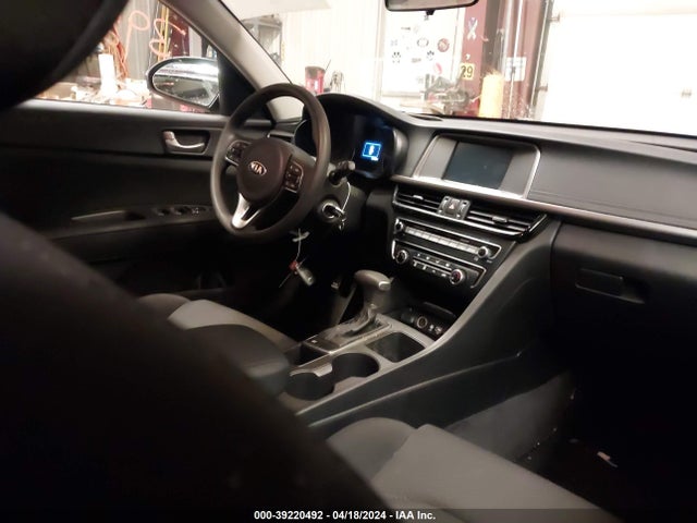 KIA Optima Lx 2018 5XXGT4L30JG201397 Image 5
