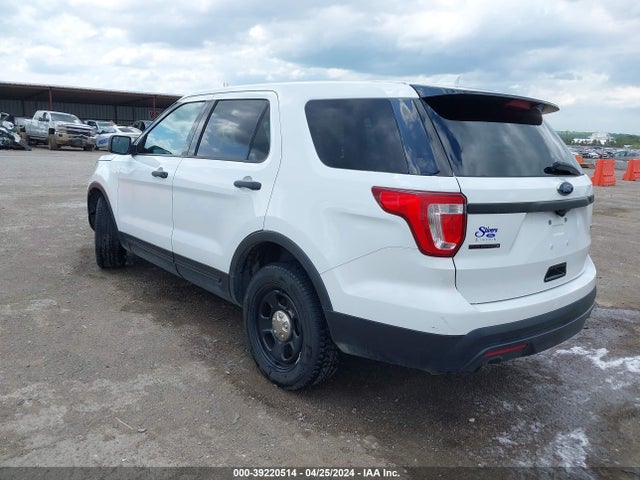 Ford Utility Police Interceptor 2016 1FM5K8AR1GGA01621 Image 3