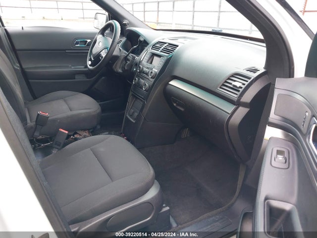 Ford Utility Police Interceptor 2016 1FM5K8AR1GGA01621 Image 5