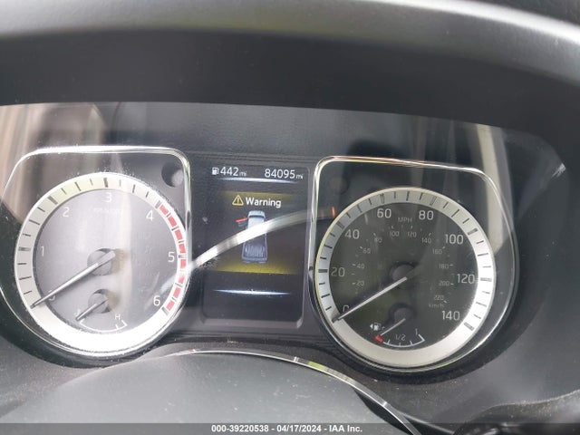 1N6BA1F22GN516875 Nissan Titan Xd Sl Diesel