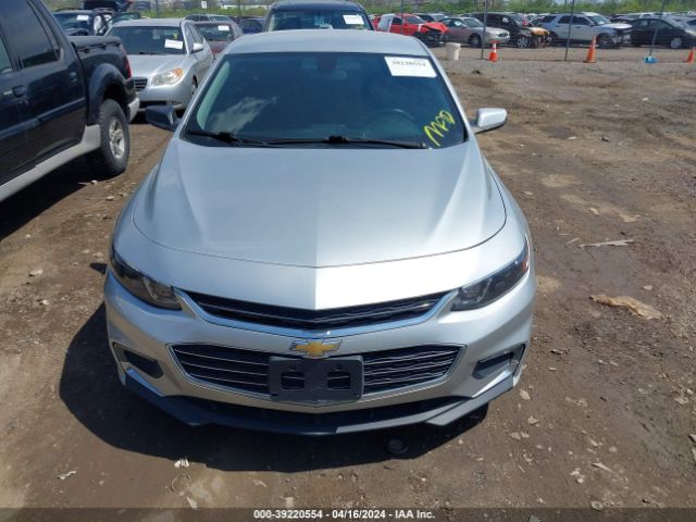 1G1ZD5ST1JF122812 Chevrolet MALIBU LT