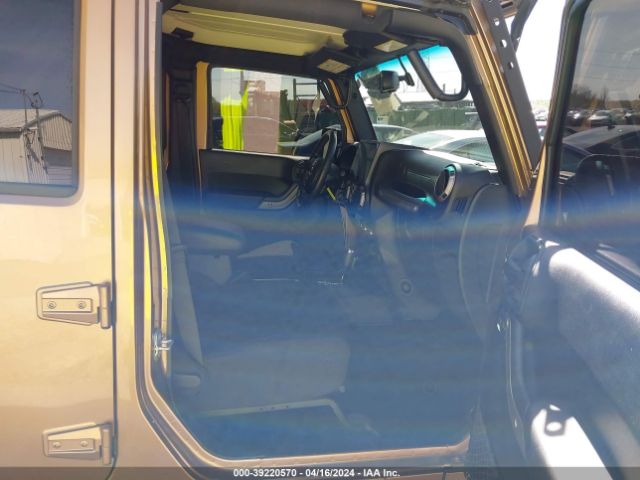 2015 JEEP WRANGLER UNLIMITED 1C4BJWDG5FL637571 Photo 4