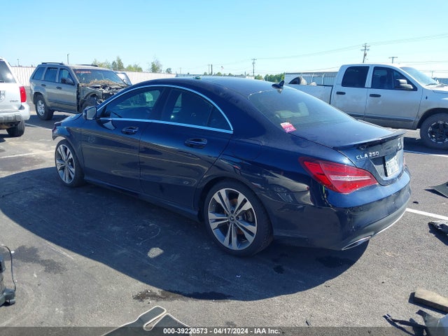 WDDSJ4EB6KN711317 Mercedes-Benz CLA