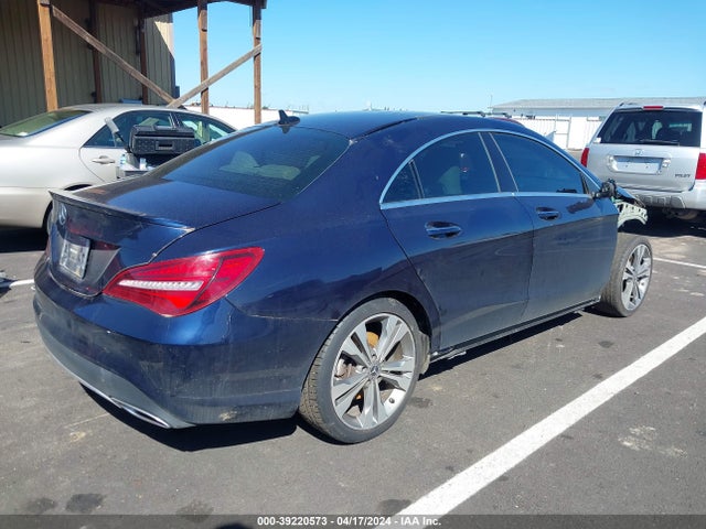 WDDSJ4EB6KN711317 Mercedes-Benz CLA