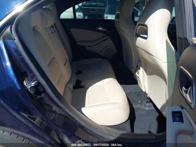 WDDSJ4EB6KN711317 Mercedes-Benz CLA