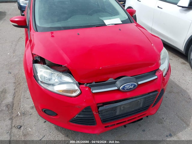 Ford FOCUS SE 2014 1FADP3F2XEL372903 Image 6