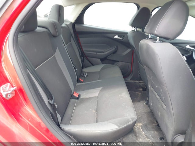 Ford FOCUS SE 2014 1FADP3F2XEL372903 Image 8