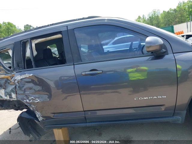 Jeep Compass Latitude 2016 1C4NJCEA9GD615168 Image 13