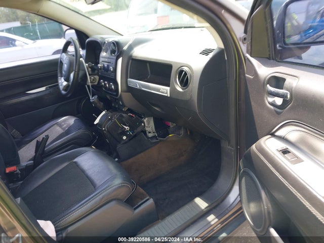 Jeep Compass Latitude 2016 1C4NJCEA9GD615168 Image 5
