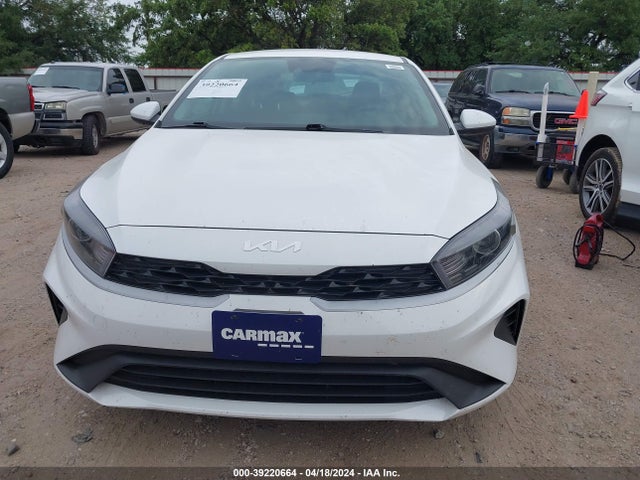 KIA Forte Lxs 2023 3KPF24AD2PE566806 Image 12