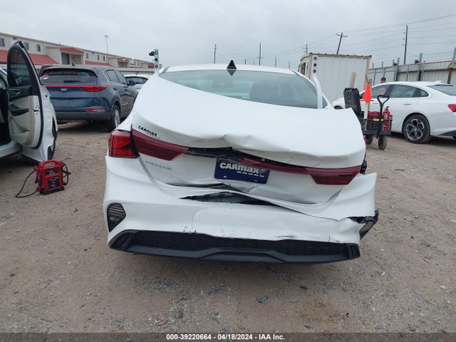 KIA Forte Lxs 2023 3KPF24AD2PE566806 Image 16