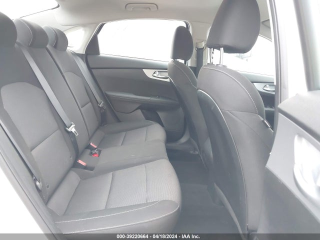 KIA Forte Lxs 2023 3KPF24AD2PE566806 Image 8