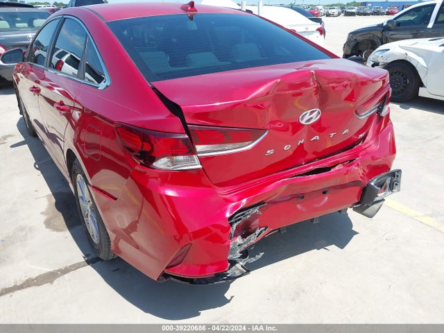 Hyundai SONATA ECO 2018 5NPE24AA7JH713187 Image 17