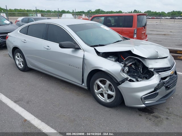 2017 1G1ZC5ST4HF226028 main image
