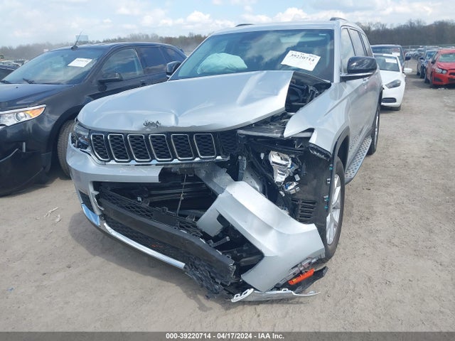 1C4RJKBG2P8751560 Jeep Grand Cherokee L Limited 4x4