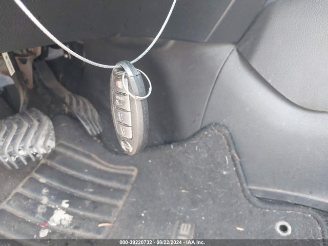 Nissan ROGUE SV 2015 KNMAT2MT2FP541546 Image 11